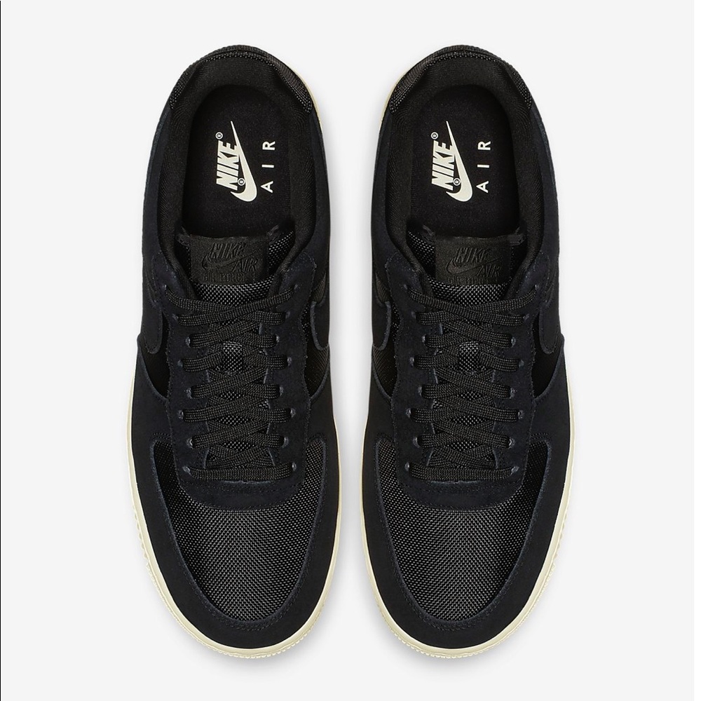 AIR FORCE ONES - Picture 4 of 5